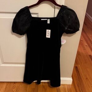 The Children's Place Black Puff Sleeve Dress